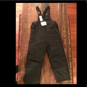 Black NWT Glaciers Edge Snow Bib 6/7 Large